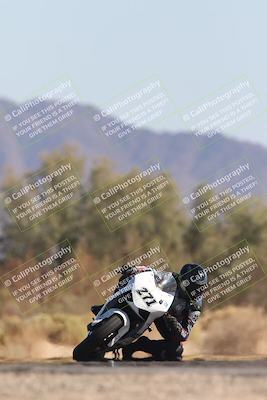 media/Nov-02-2025-CVMA (Sun) [[337aff29ab]]/Race 8-Formula Lightweight Twins Shootout/